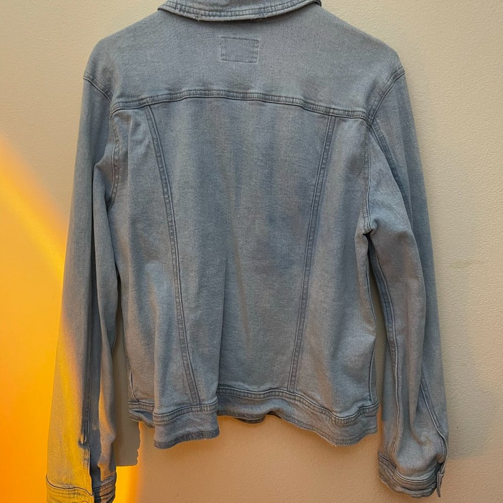 Universal Threads Denim Jacket - Picture 2 of 3